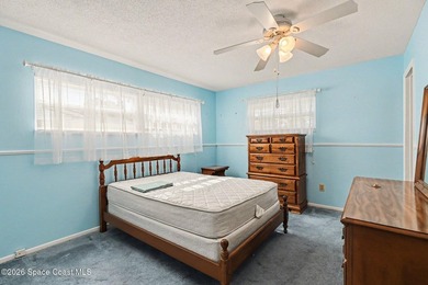 Welcome to this charming home located in the established - photo 10