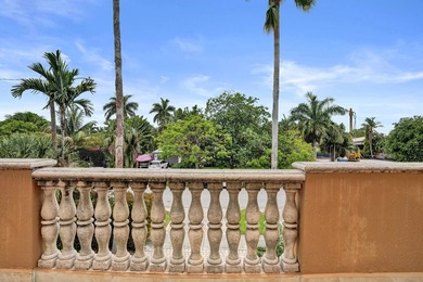 LOCATION, LOCATION, LOCATION. Welcome to this exceptional - photo 19