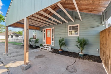 Charming Coastal Cottage Near Del Mar College Adorable coastal - photo 27
