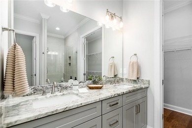 MOVE-IN READY! Experience the epitome of luxurious, age-targeted - photo 9