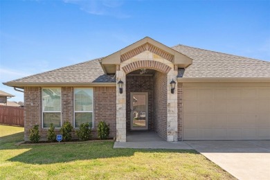 Lake Home For Sale in Mabank, Texas