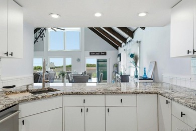 From the moment you arrive, the home's timeless Colonial design - photo 15
