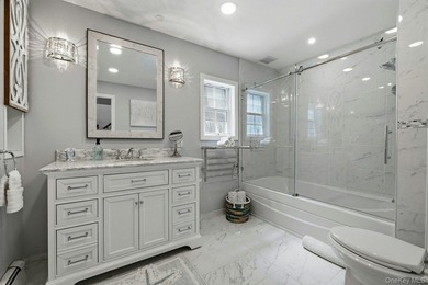 From the moment you arrive, the home's timeless Colonial design - photo 20
