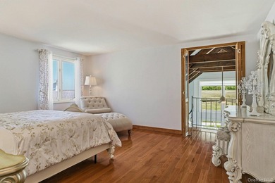 From the moment you arrive, the home's timeless Colonial design - photo 23