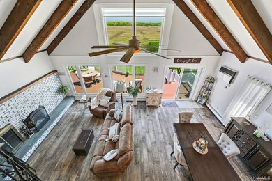 From the moment you arrive, the home's timeless Colonial design - photo 24