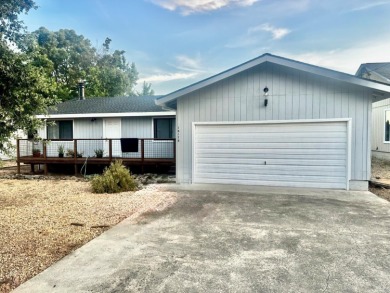 Hidden Valley Lake Home For Sale in Hidden Valley Lake California