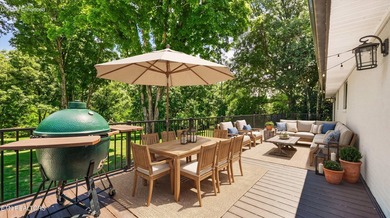 Prestigious Riverbend Estate located on almost an acre level lot - photo 45
