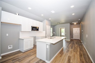 Move in ready!! Welcome to this new construction home offering - photo 7