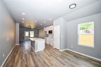 Move in ready!! Welcome to this new construction home offering - photo 8