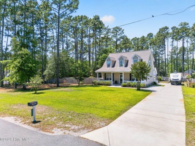 UNICORN PROPERTY ALERT! Rare opportunity to own a private, fully - photo 3