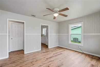Move-in ready and beautifully remodeled, this charming 3-bedroom - photo 3