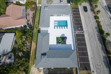 Thriving  Multi Family Compound in Wilton Manors. The portfolio - photo 14