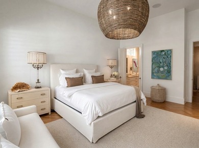 Fully renovated custom Mediterranean estate by Michael Counter - photo 18