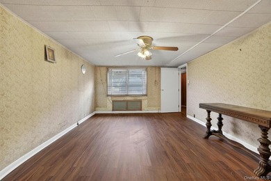Refreshed and charming 3-bedroom tri-level brick home features a - photo 21