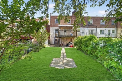 Refreshed and charming 3-bedroom tri-level brick home features a - photo 26