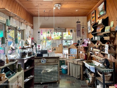 LOCATION! LOCATION! LOCATION! RARE Commercial Property and - photo 30