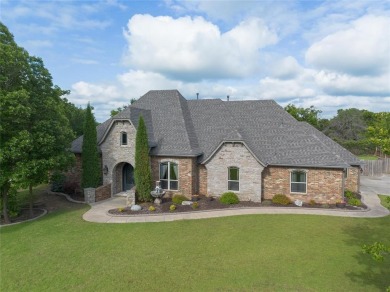 Lake Home For Sale in Choctaw, Oklahoma