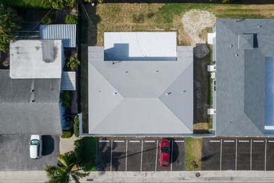 Thriving  Multi Family Compound in Wilton Manors. The portfolio - photo 33