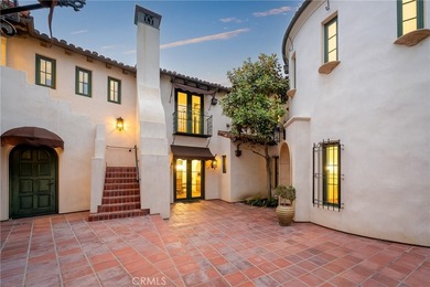 Nestled serenely on the front row, this extraordinary estate - photo 8