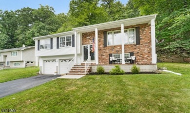 Lake Home Sale Pending in Sparta Twp., New Jersey