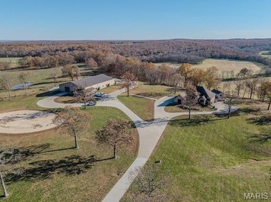 Lake Home For Sale in Lebanon, Missouri