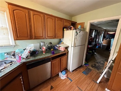 Investor special with motivated sellers!! Don't miss this this 3 - photo 10