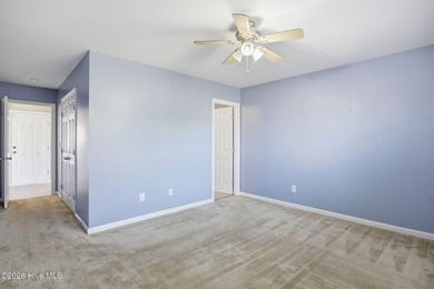 Run Don't Walk! This RARE find & highly desirable subdivision - photo 16