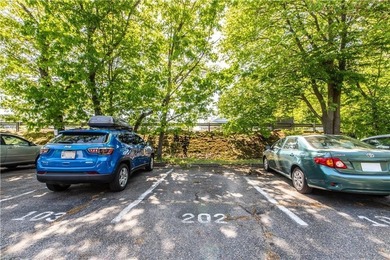 Seller Relocation for work! Fantastic opportunity to own a - photo 17