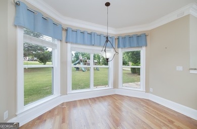 Welcome to Traditional elegant living in this 4 sided brick - photo 22