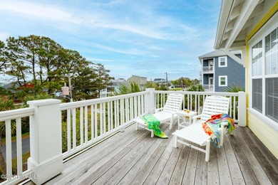 Welcome to Pie Seas, just a few short blocks from the beach in - photo 24