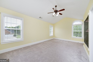 Welcome to Traditional elegant living in this 4 sided brick - photo 34