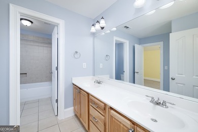 Welcome to Traditional elegant living in this 4 sided brick - photo 37