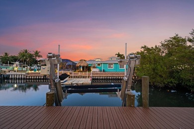 Unbeatable value in Jupiter with this exceptional 5 bedrooms and - photo 42