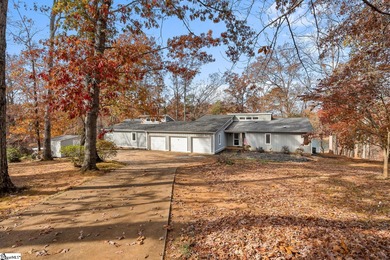 Lake Home For Sale in Anderson, South Carolina