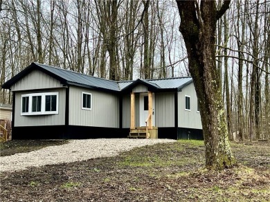 Pymatuning Reservoir Home Sale Pending in Linesville Pennsylvania