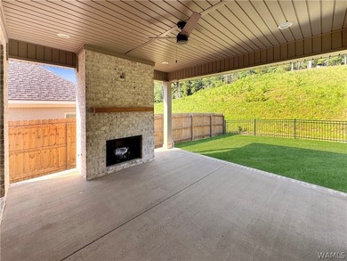 Built in 2025 and feels like new, this spacious home offers four - photo 7