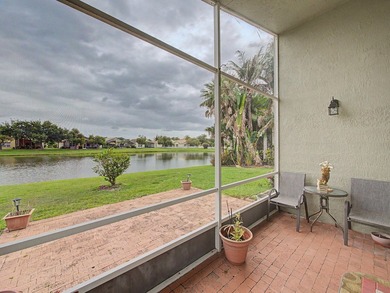 Welcome to this immaculate, lovingly maintained lakefront home - photo 17