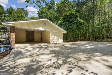 Fully remodeled and move-in ready, this updated 1980s - photo 22