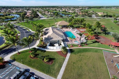 Welcome to this immaculate, lovingly maintained lakefront home - photo 22