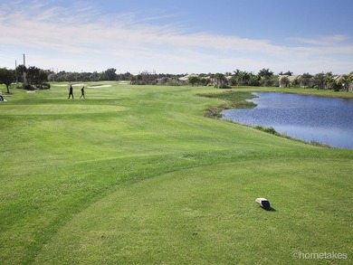 Welcome to this immaculate, lovingly maintained lakefront home - photo 32