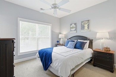 Beautiful and bright 3BR 3BA. End unit. Spacious & inviting - photo 19
