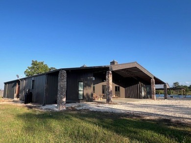 Escape to your own private paradise just outside of Ellisville - photo 28