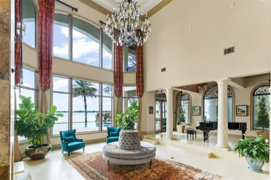 Presenting Sunset Isle: an iconic waterfront estate compound - photo 8