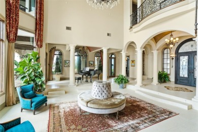 Presenting Sunset Isle: an iconic waterfront estate compound - photo 10