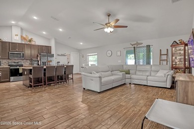 A rare opportunity to buy this meticulously maintained 2020 home - photo 9