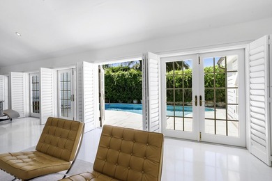 Sophisticated and Serene Palm Beach livingpletely rebuilt in - photo 14