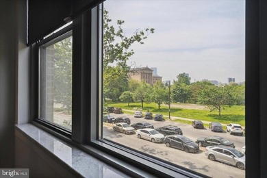 DEEDED GARAGE PARKING IS AVAILABLE FOR AN ADDITIONAL $50,000 - photo 18