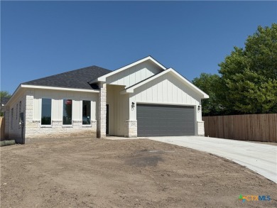 Lake Home For Sale in Belton, Texas
