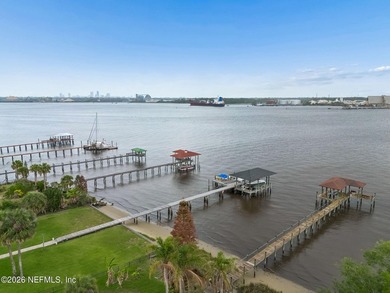 Tucked behind a palm lined entrance in the exclusive Rive St - photo 22