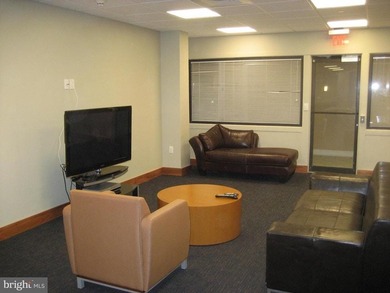 DEEDED GARAGE PARKING IS AVAILABLE FOR AN ADDITIONAL $50,000 - photo 23